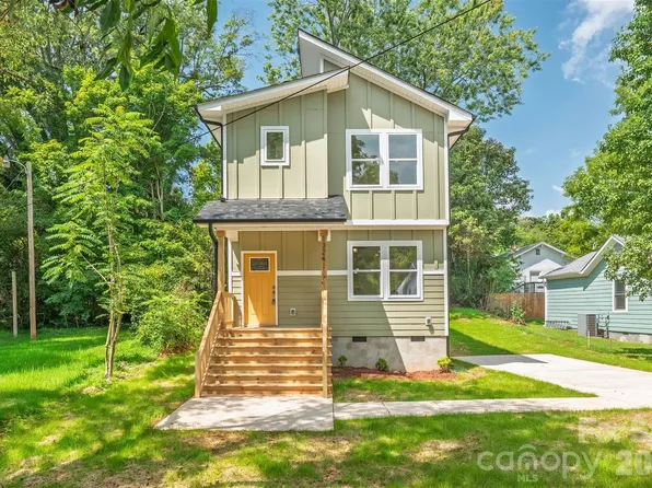 1324 Old Charlotte Rd, Statesville, NC 28677