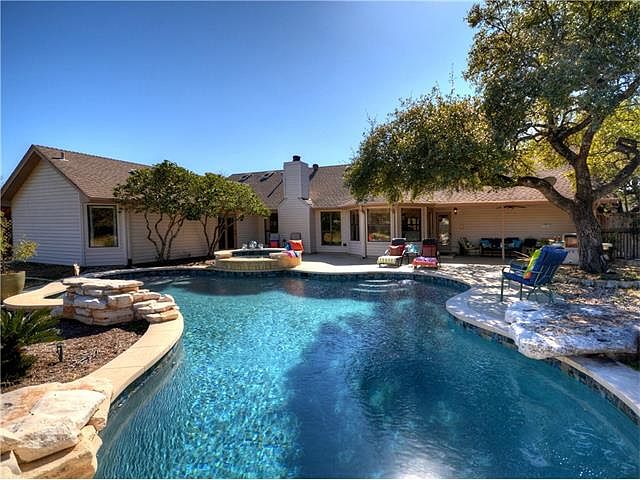 1st image of 3001 Quail Run Dr