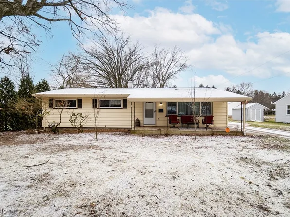 3472 Cardinal Dr, Youngstown, OH 44505