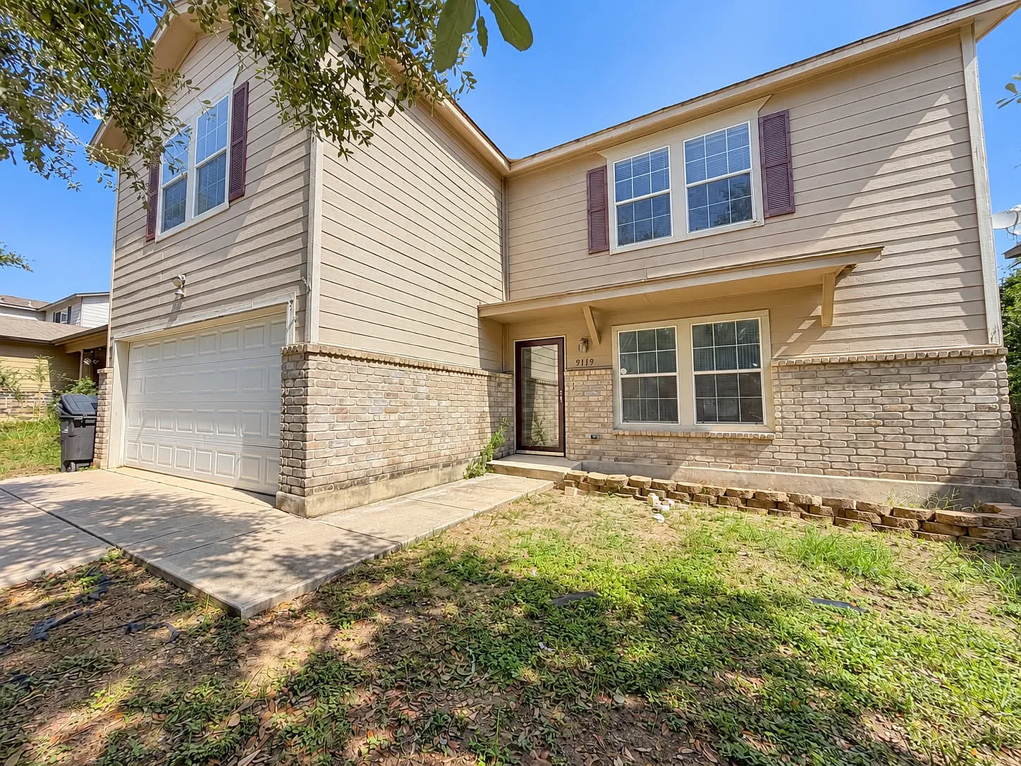 3 bed, 2.5 bath, 1872 sqft, $1,545 — Photo 2