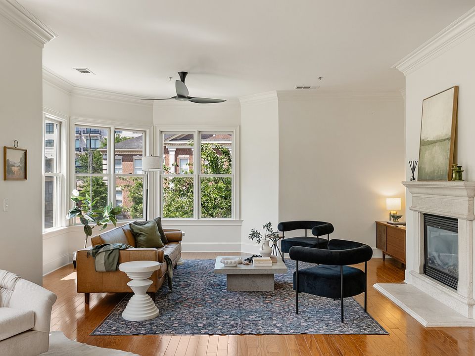 1st image of 4120 Ridgefield Dr #314