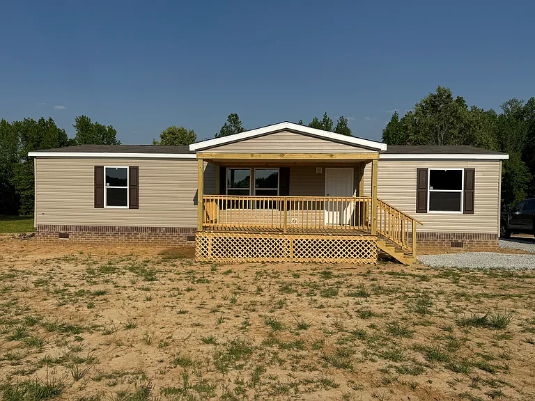 1832 Whitehead Rd — Photo 1