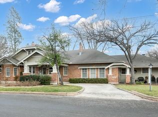101 E Hackberry St, Fredericksburg, TX 78624