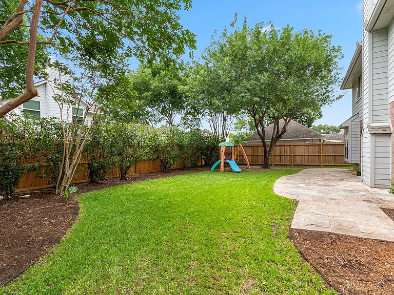 13507 Country Green Ct — Photo 40