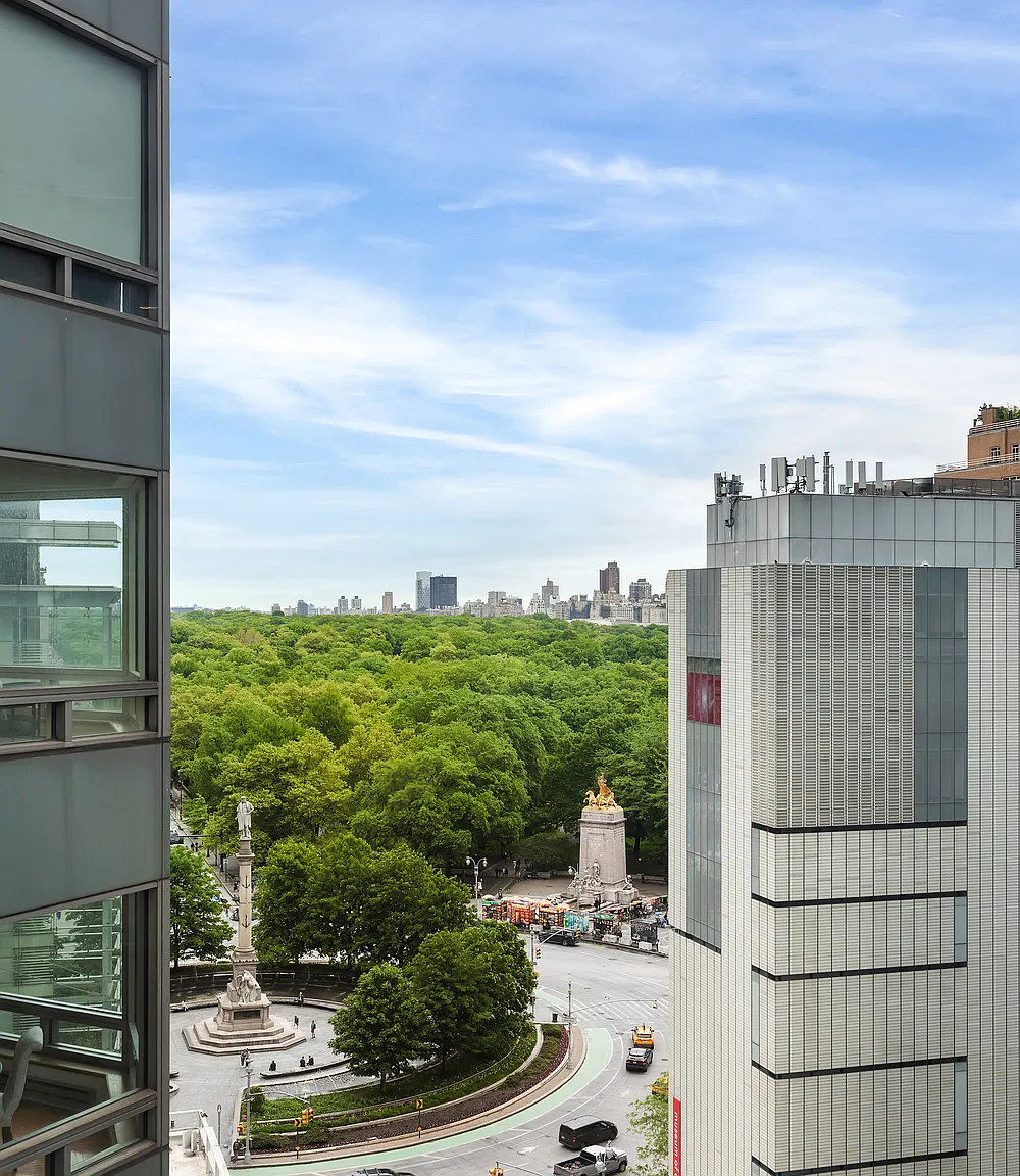 301 West 57th Street — Photo 4
