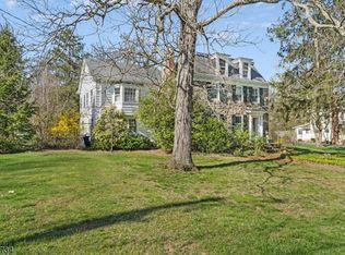 3 W Main St, Mendham, NJ 07945