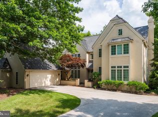 1240 Denbigh Ln, Wayne, PA 19087