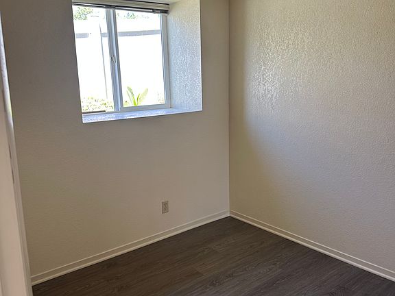 2nd image of 1108 Pacific Blvd #7