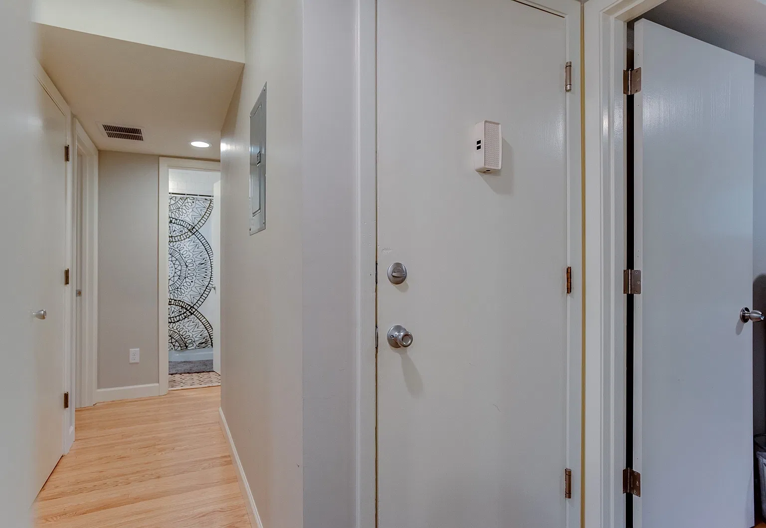 1848 Ashland Ave — Photo 4