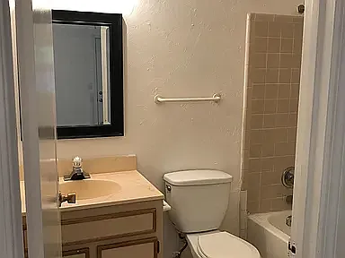 1266 Continental Ct — Photo 5