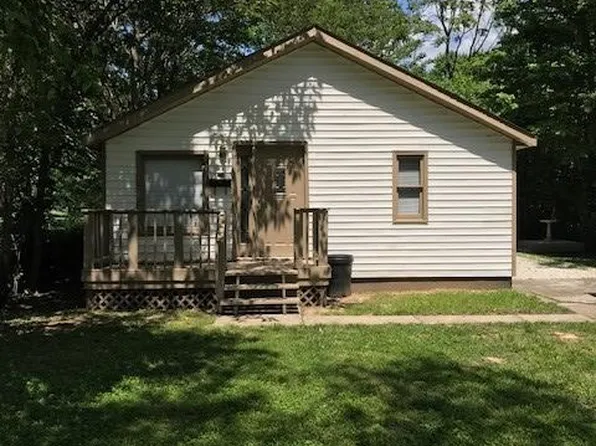 875 Mildred Ave, Cahokia, IL 62206