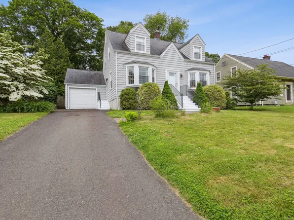 20 Van Rose Drive, North Haven, CT 06473