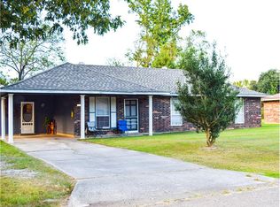 733 Bret Dr, Denham Springs, LA 70726