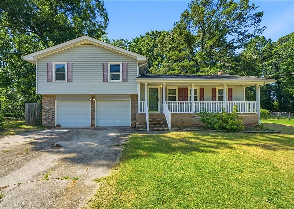 1st image of 372 Plantation Blvd