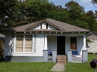 103 Tucker St, Leland, MS 38756