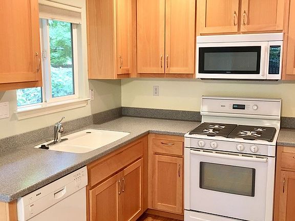 5th image of 7974 Creekside Dr