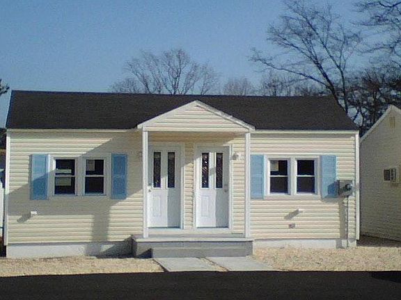 Left Side Of Duplex Small Efficiency (Size Of Dorm Room) (Unit 6)