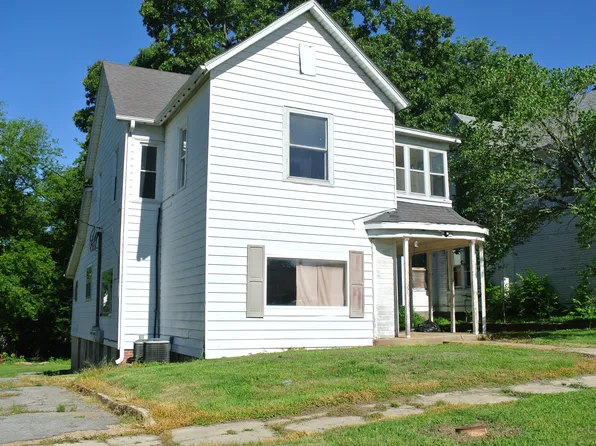 121 S 8th St, Poplar Bluff, MO