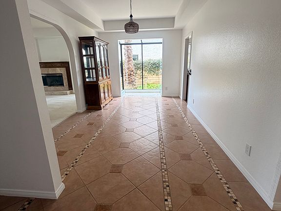 3rd image of 2151 Laurel Valley Pl