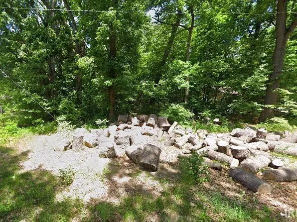 13001 Pokagon St, Mishawaka, IN 46545