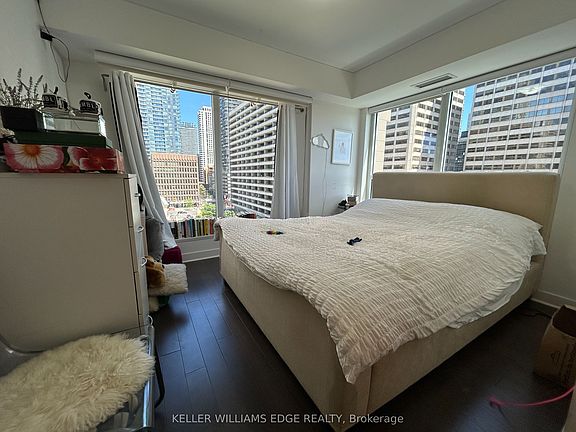 4th image of 58 Orchard View Blvd #707