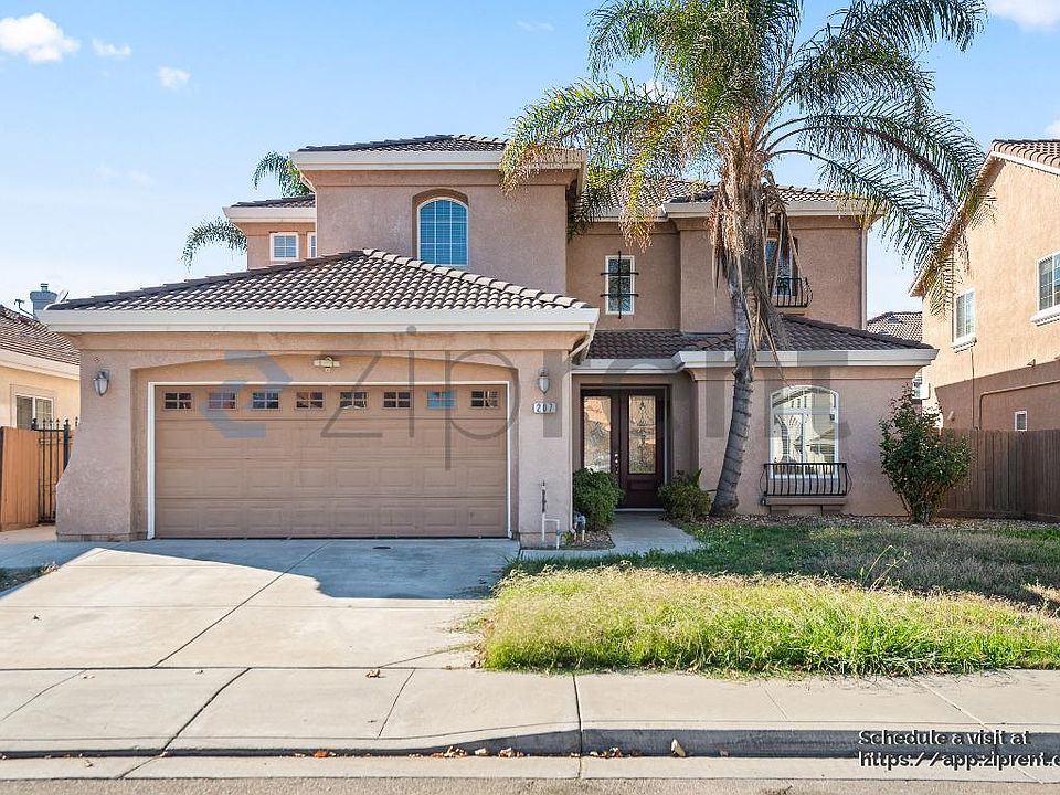 1st image of 207 Barcelona Dr