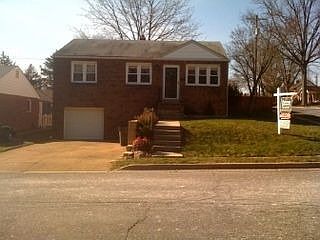 1st image of 301 Rosemont Dr