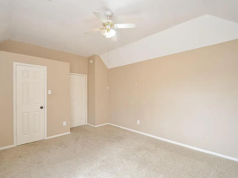 12811 Candace Ct — Photo 21