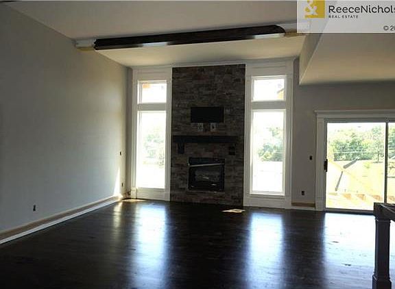 2nd image of 4521 N 108th St