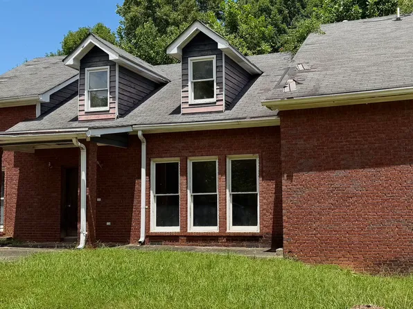 5855 Oakdale Rd SE, Mableton, GA 30126