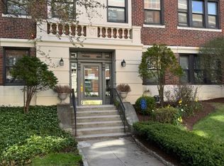 145 Englewood Ave APT 46, Brighton, MA 02135