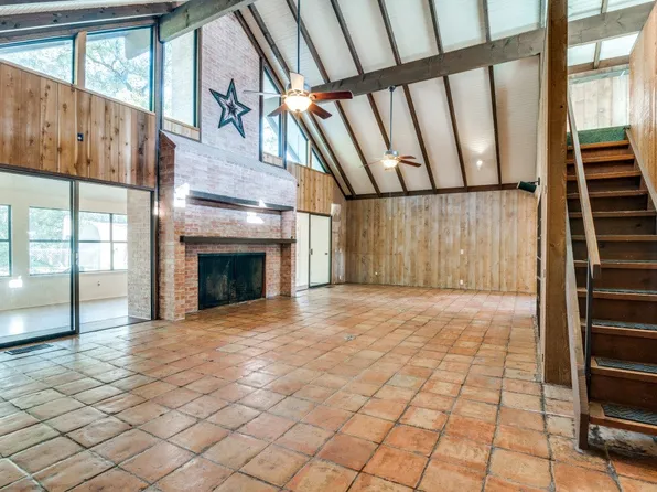 1500 Riverside Dr, West Tawakoni, TX 75474