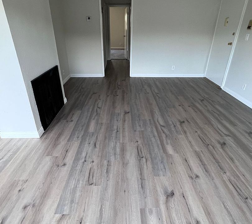 1st image of 6750 Cedros Ave APT 204