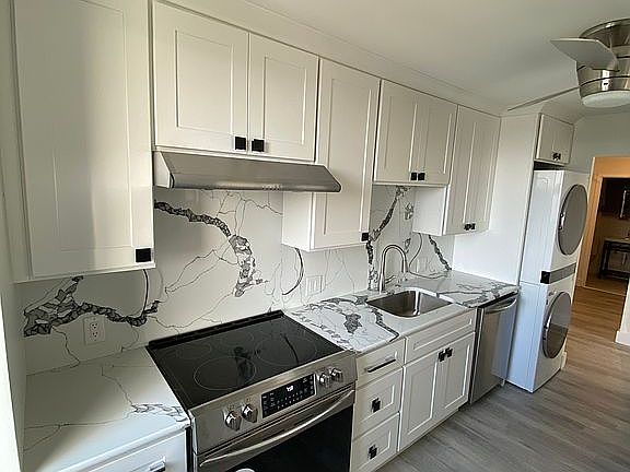 Full size washer/dryer