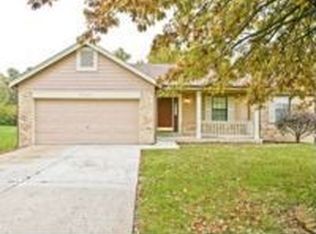5427 Priorybrook Rd, Florissant, MO 63033