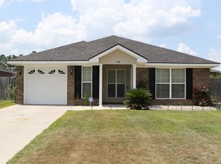 98 Sycamore Way, Midway, GA 31320