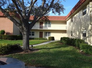 204 Arbor Ln #204, Vero Beach, FL 32960