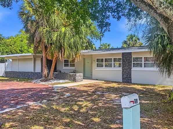 6400 Pelican Dr S, Saint Petersburg, FL 33707