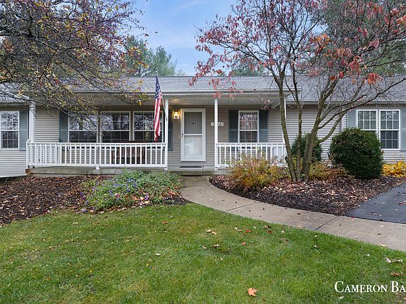 2nd image of 6870 Browmyer Dr NE