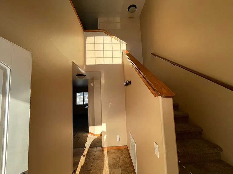 1965 Lake Hills Dr — Photo 3
