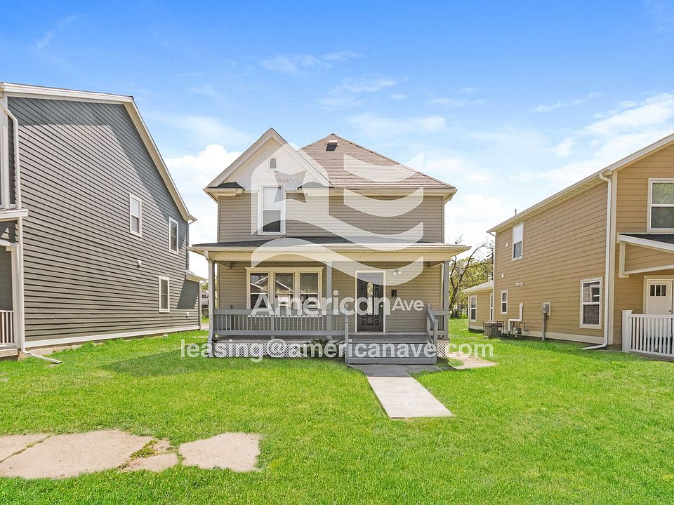 854007_001_front_view_1.jpg
