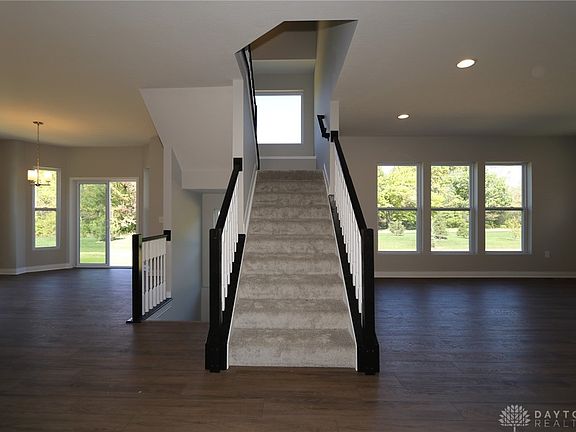 5th image of 478 Carleton Dr #205