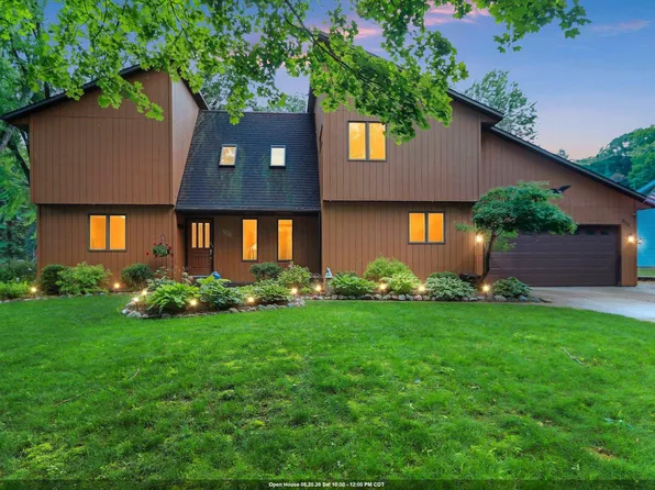 516 E Eagle Ter, Green Bay, WI 54313
