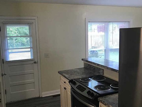 4th image of 1614 Crystal Ct