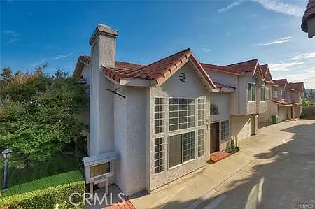 409 S Marguerita Ave — Photo 1