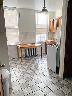 Rented by Ulas Real Estates Inc | media 10