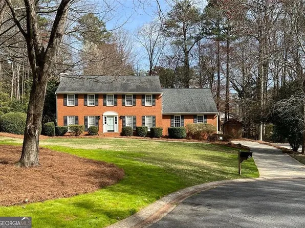 1121 Valley Ridge Ct SE, Marietta, GA 30067