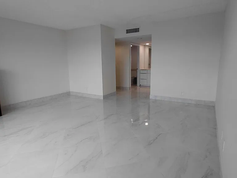 3900 Galt Ocean Dr #1208 — Photo 22