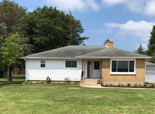 3205 S 4th St, Dekalb, IL 60115