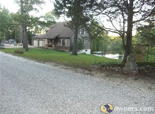 6651 Deerwood Dr, Cedar Hill, MO 63016